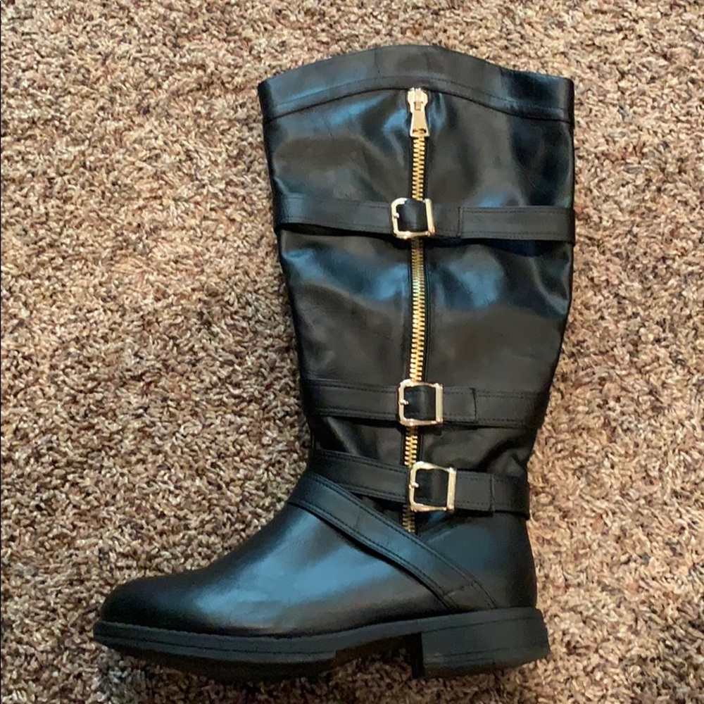Tall black boots